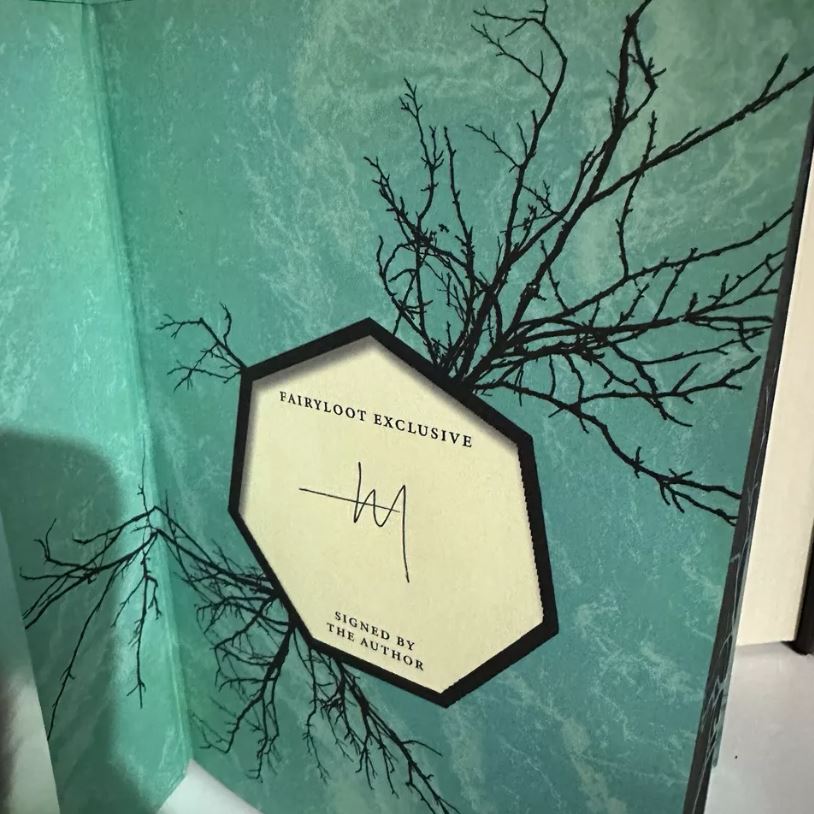 Fairyloot Shatter Me Series (Books 1-7) - Books Hand Signed By TAHEREH MAFI