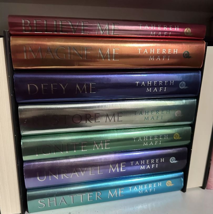 Fairyloot Shatter Me Series (Books 1-7) - Books Hand Signed By TAHEREH MAFI