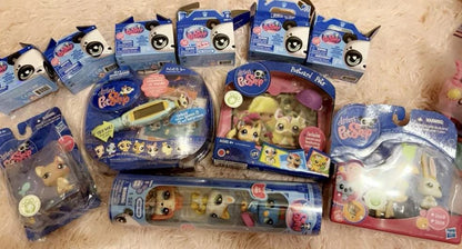 Huge LPS lot RARE - Over 400 Authentic pets